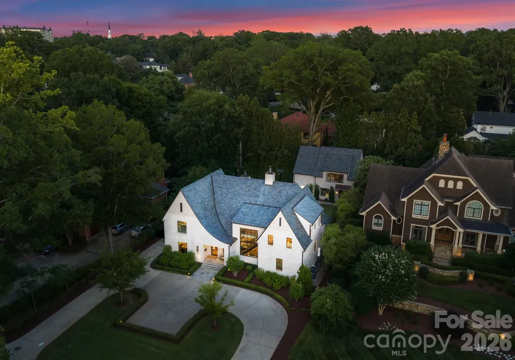 1919 Shoreham Drive Charlotte NC 28211