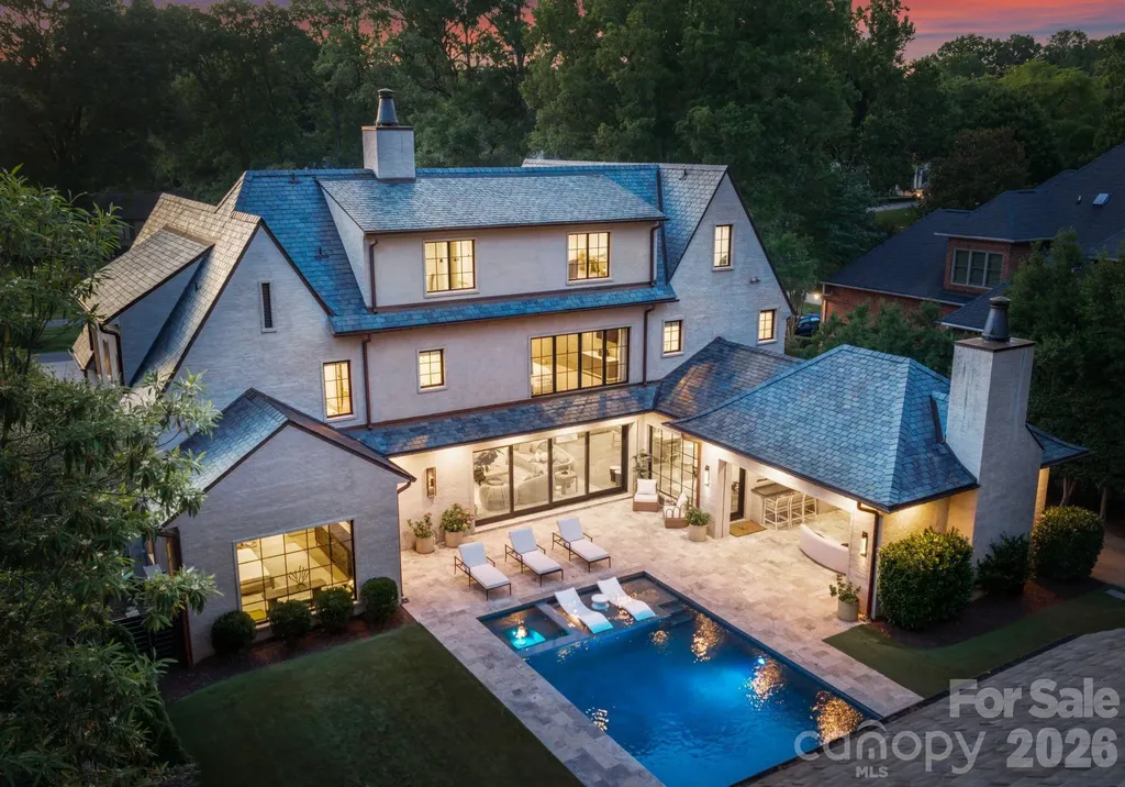 1919 Shoreham Drive Charlotte NC 28211