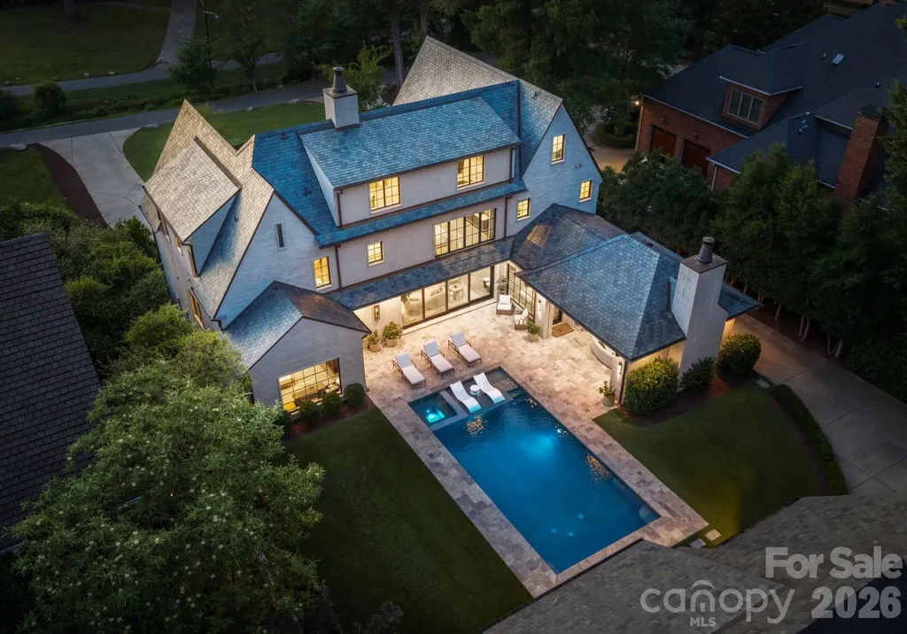1919 Shoreham Drive Charlotte NC 28211