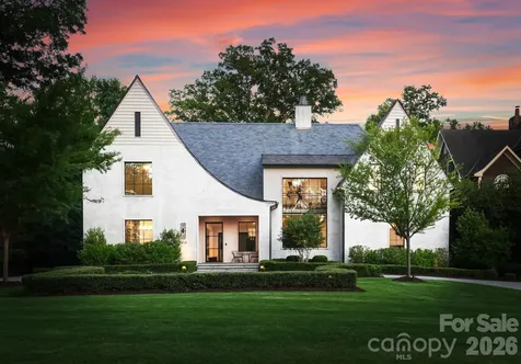 1919 Shoreham Drive Charlotte NC 28211