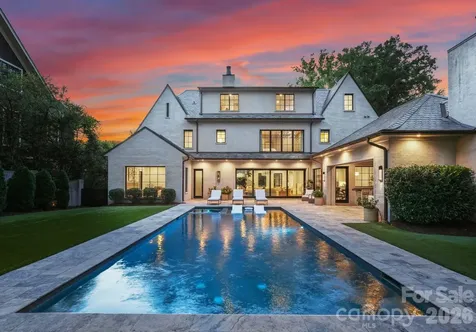 1919 Shoreham Drive Charlotte NC 28211
