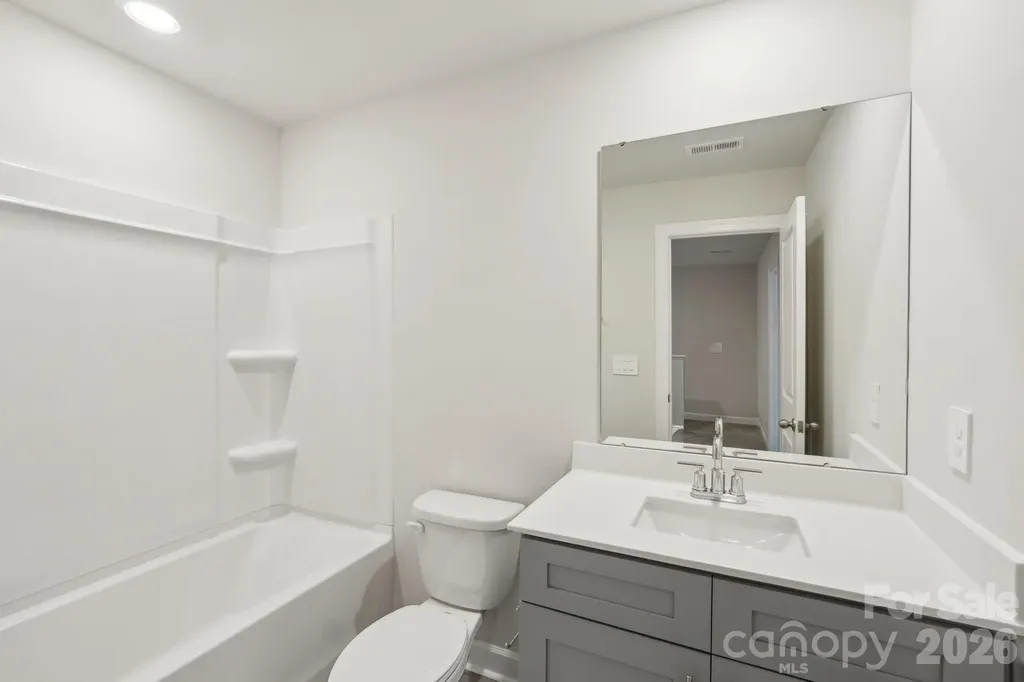 9009 Foggy Brook Loop Charlotte NC 28216