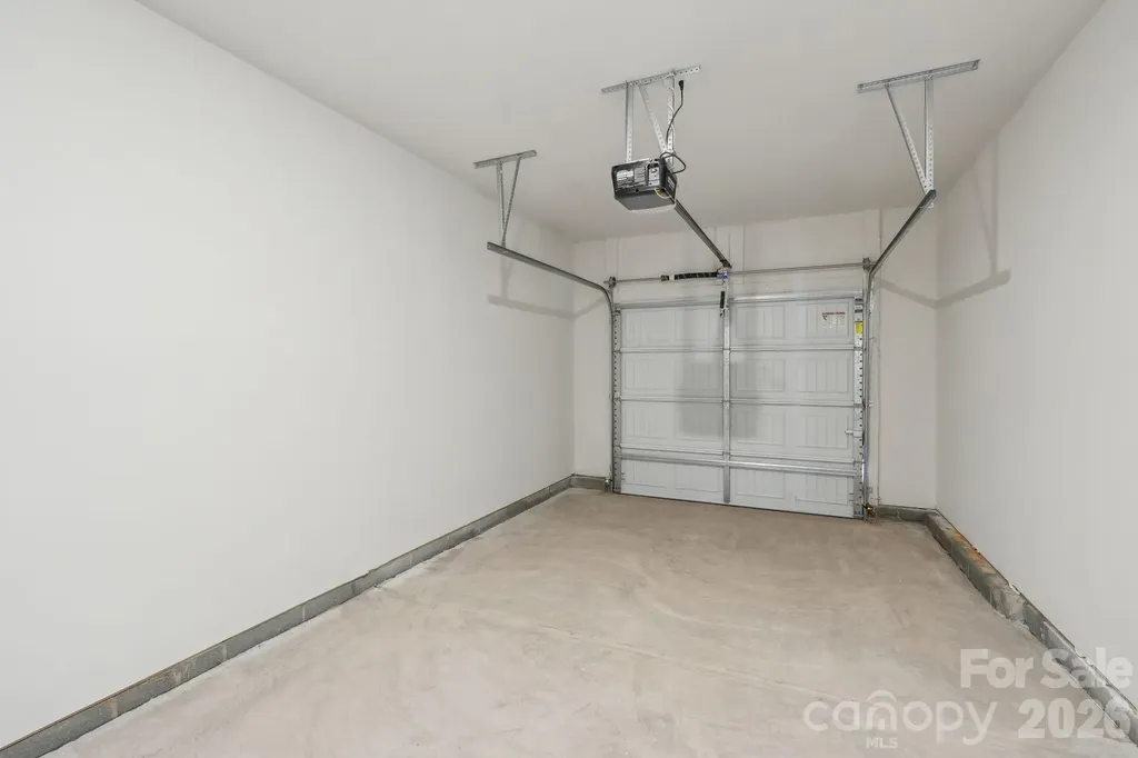 9009 Foggy Brook Loop Charlotte NC 28216