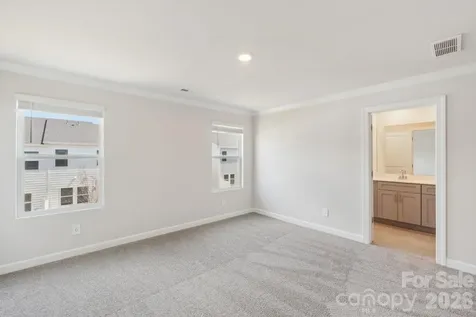 9009 Foggy Brook Loop Charlotte NC 28216