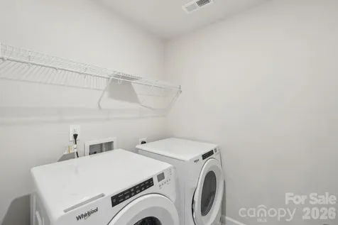 9009 Foggy Brook Loop Charlotte NC 28216