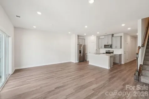 9009 Foggy Brook Loop Charlotte NC 28216
