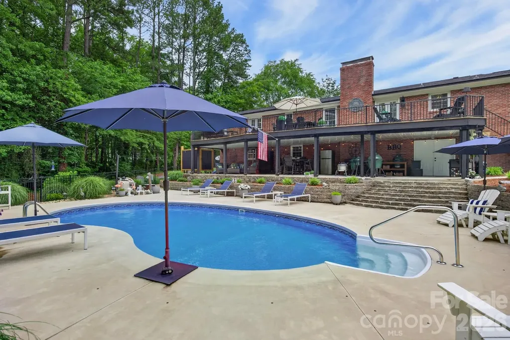 301 Pinecroft Lane Spencer NC 28159