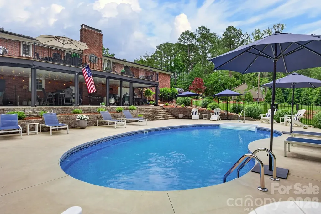 301 Pinecroft Lane Spencer NC 28159