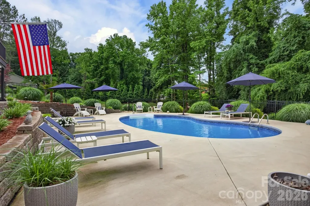 301 Pinecroft Lane Spencer NC 28159