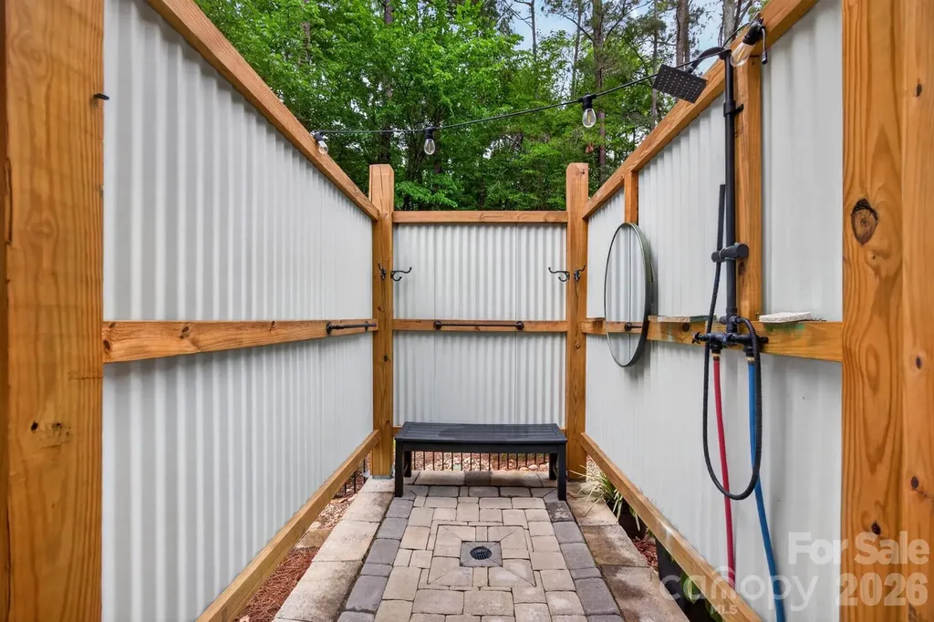 301 Pinecroft Lane Spencer NC 28159