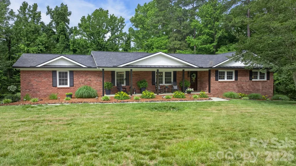 301 Pinecroft Lane Spencer NC 28159