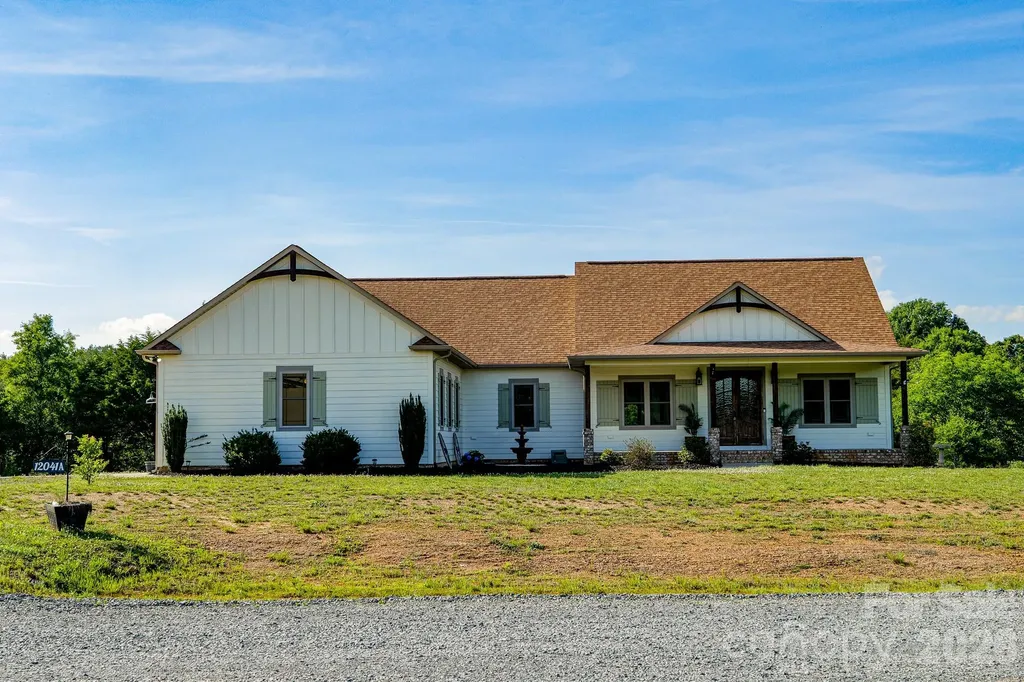 12041 Hazard Road Oakboro NC 28129