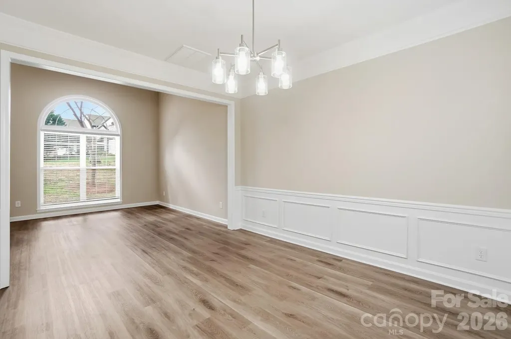 7711 Taymouth Lane Charlotte NC 28269