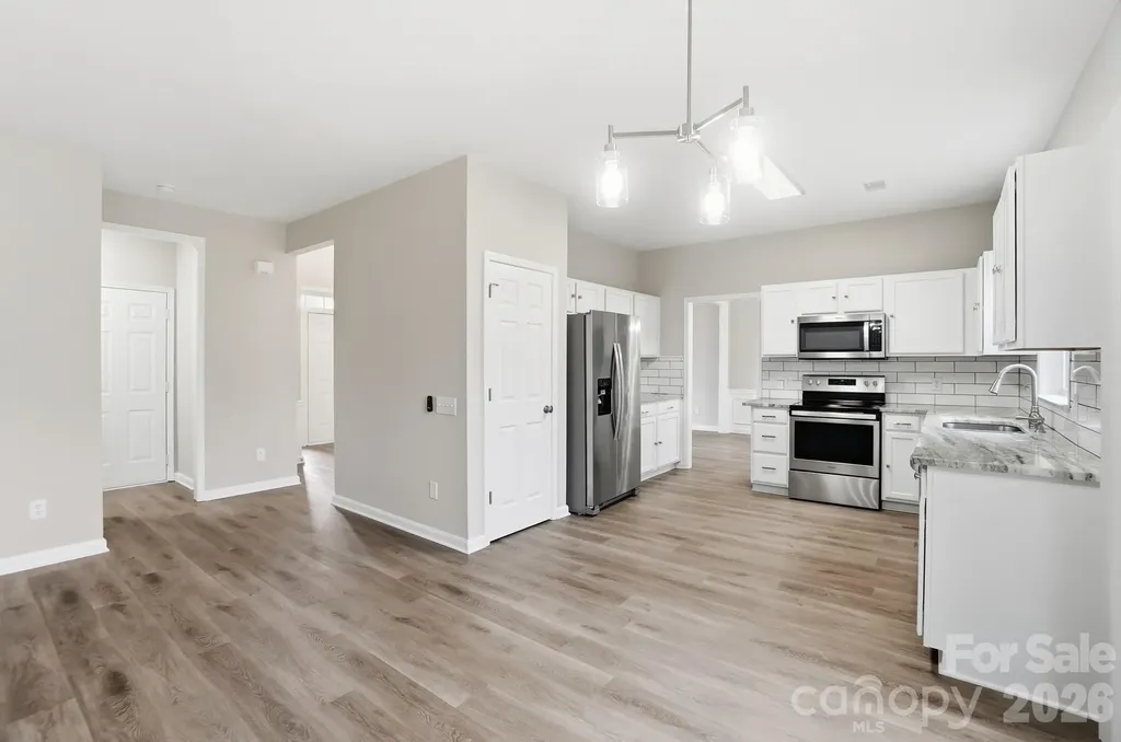7711 Taymouth Lane Charlotte NC 28269