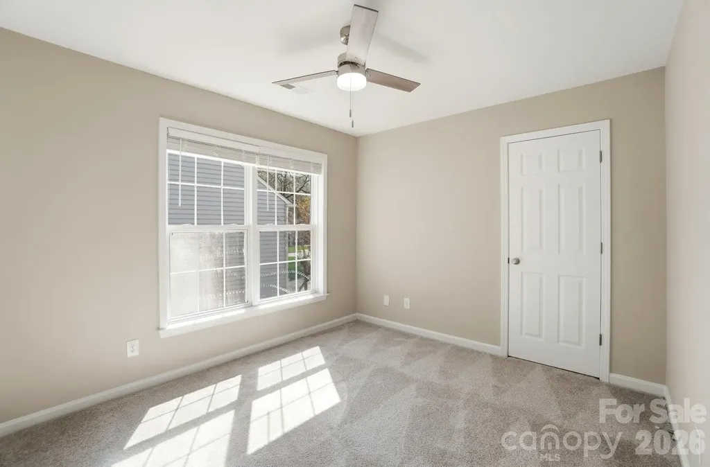 7711 Taymouth Lane Charlotte NC 28269