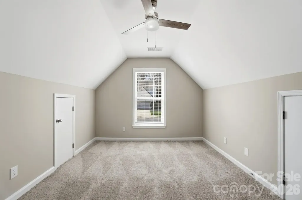 7711 Taymouth Lane Charlotte NC 28269