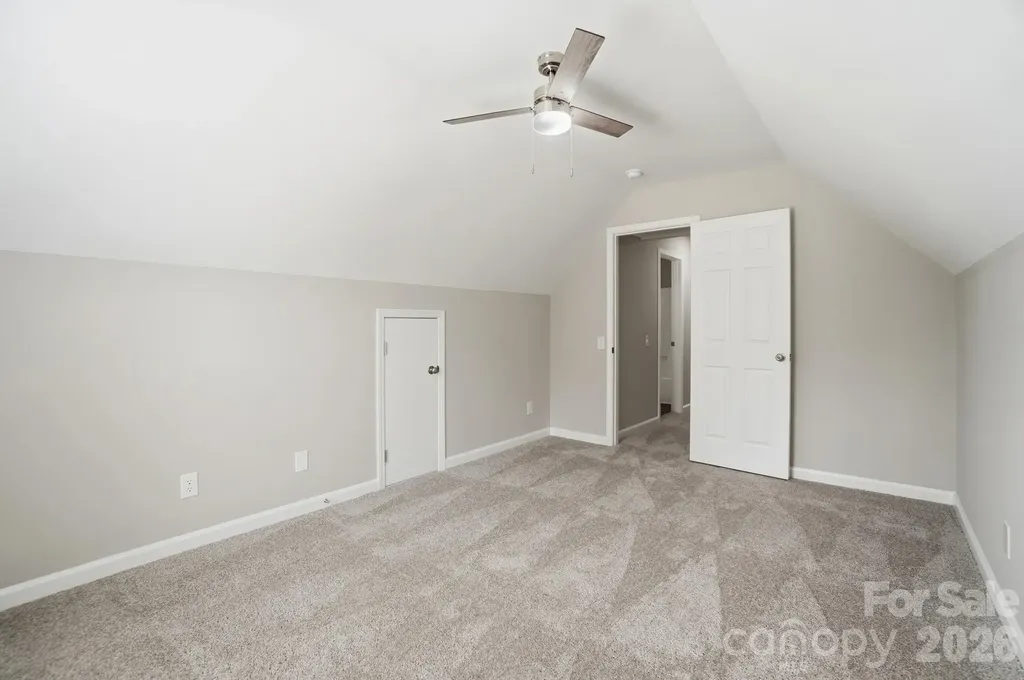 7711 Taymouth Lane Charlotte NC 28269