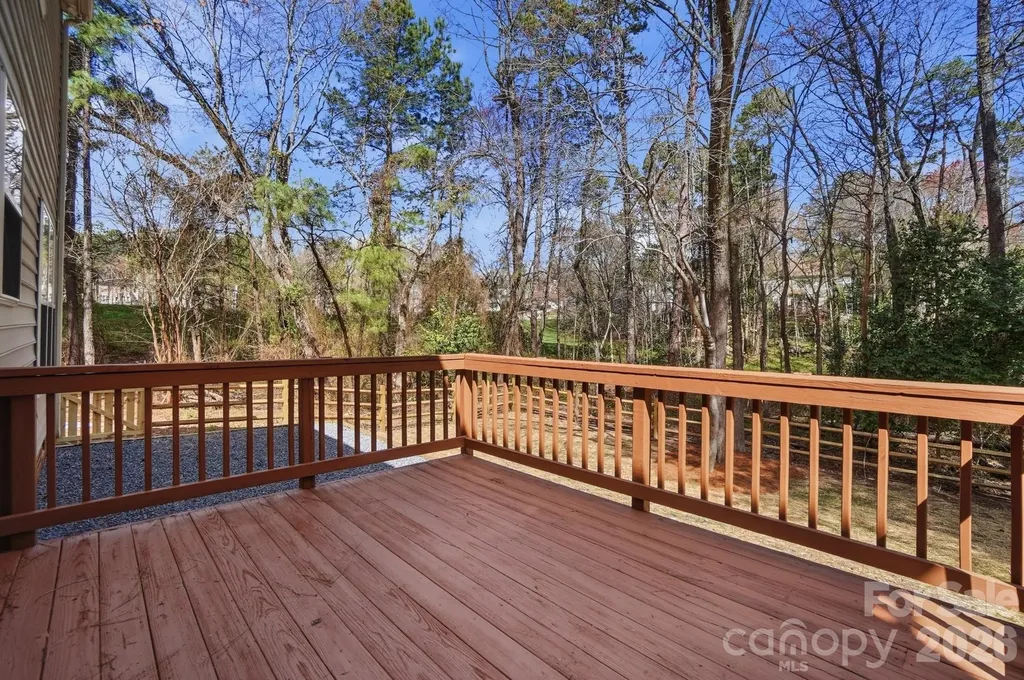 7711 Taymouth Lane Charlotte NC 28269