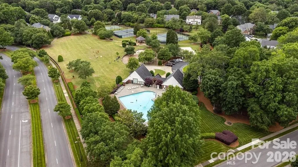 7711 Taymouth Lane Charlotte NC 28269