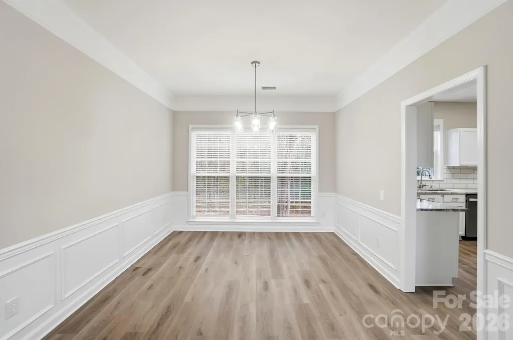 7711 Taymouth Lane Charlotte NC 28269