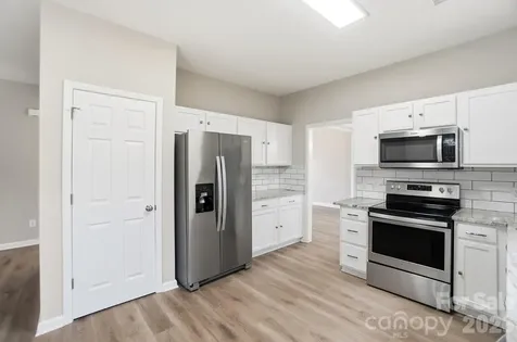 7711 Taymouth Lane Charlotte NC 28269