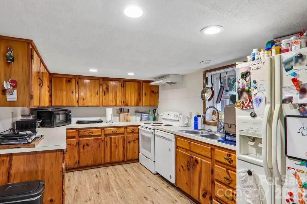 677 Mount Olivet Road Zirconia NC 28790