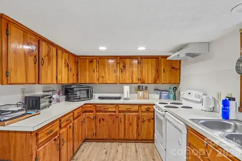 677 Mount Olivet Road Zirconia NC 28790