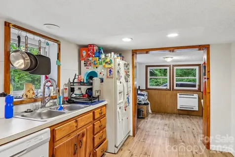 677 Mount Olivet Road Zirconia NC 28790