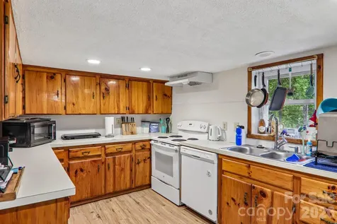 677 Mount Olivet Road Zirconia NC 28790