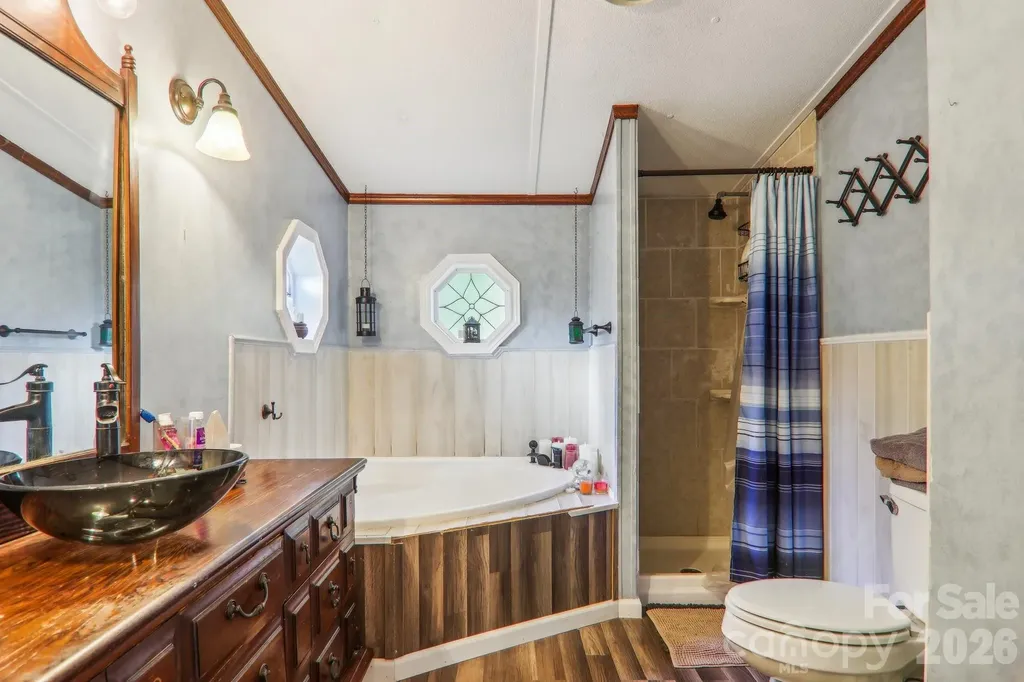 138 Buddy Lane Chimney Rock NC 28720