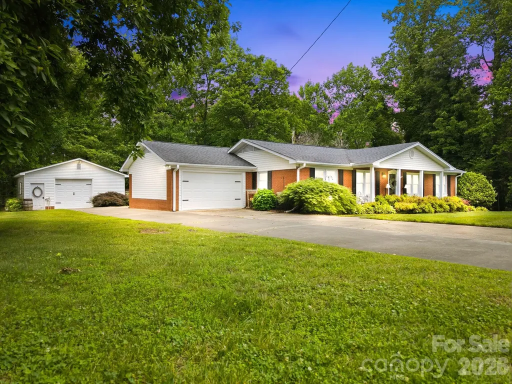 805 Pine Hill Drive Salisbury NC 28146
