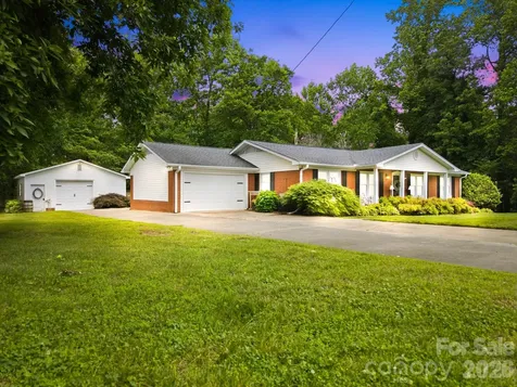 805 Pine Hill Drive Salisbury NC 28146