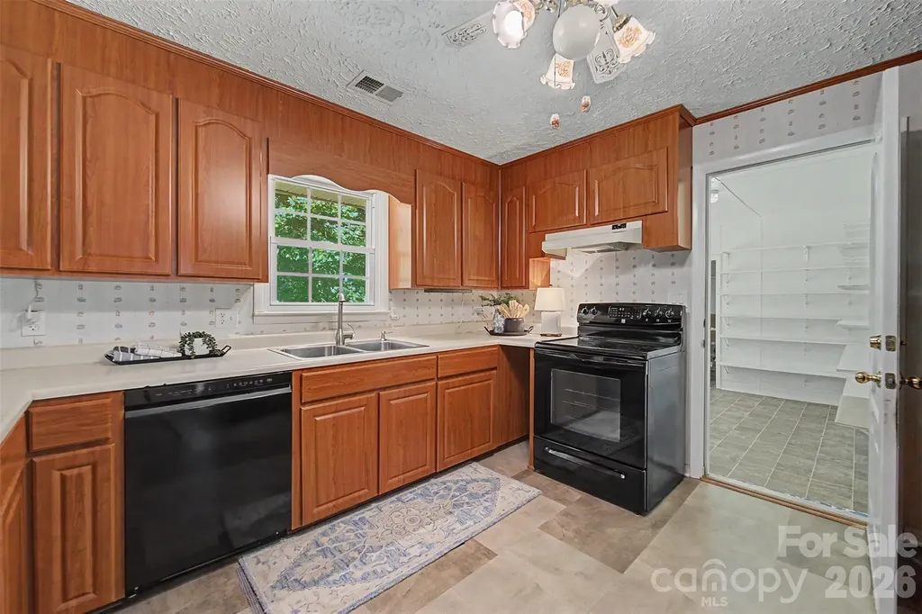 1747 University Heights Road Cullowhee NC 28723