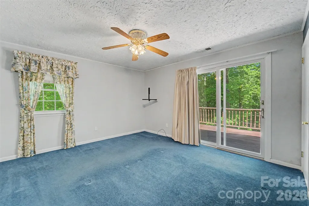 1747 University Heights Road Cullowhee NC 28723