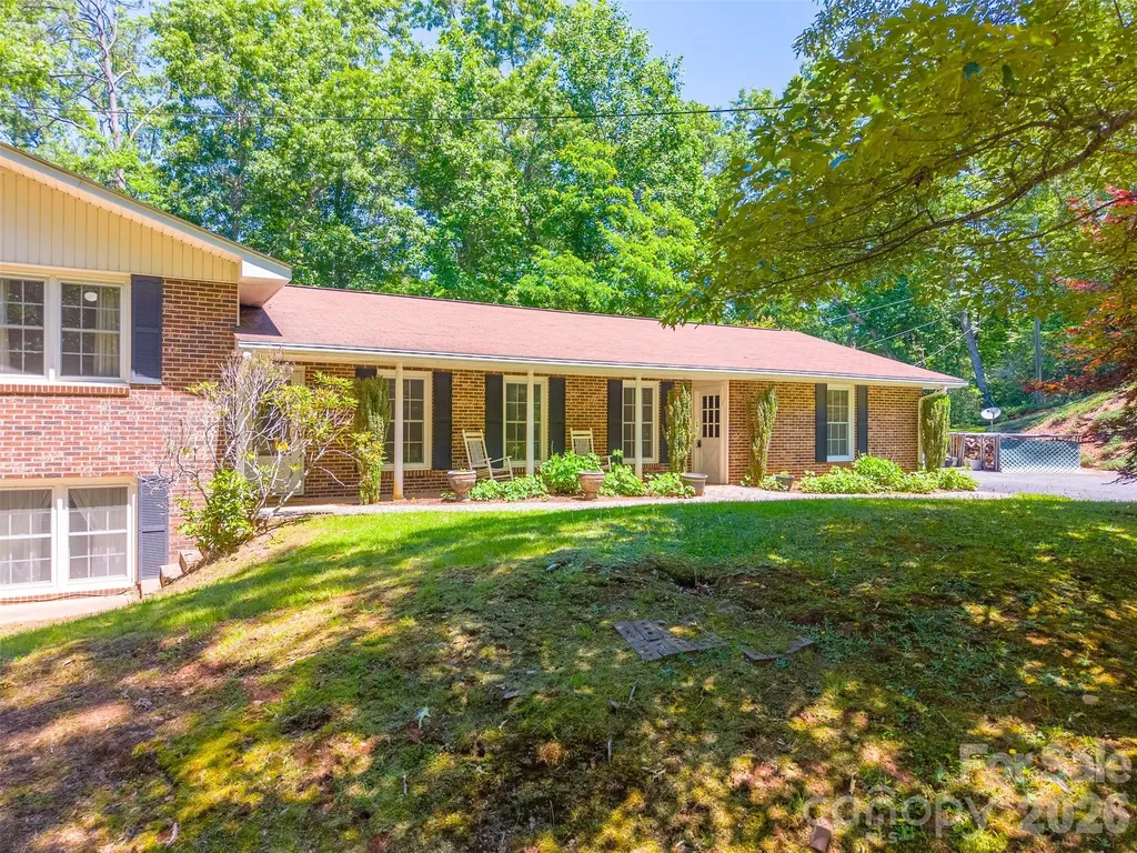 1747 University Heights Road Cullowhee NC 28723