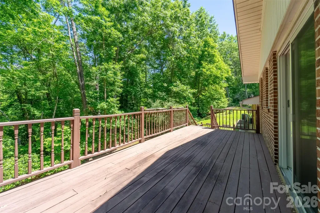1747 University Heights Road Cullowhee NC 28723