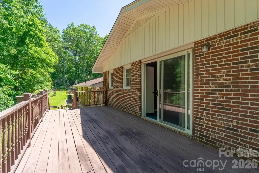1747 University Heights Road Cullowhee NC 28723