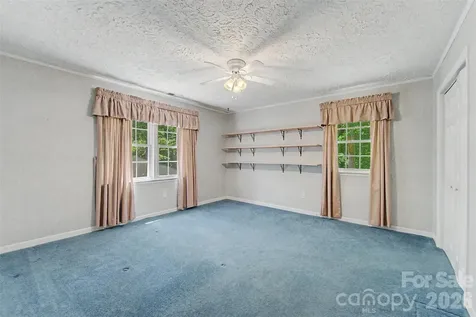 1747 University Heights Road Cullowhee NC 28723