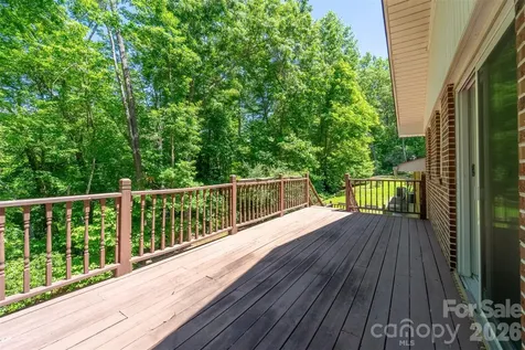 1747 University Heights Road Cullowhee NC 28723