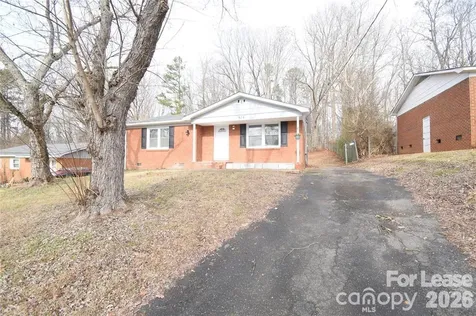 924 Edgegreen Drive Charlotte NC 28217