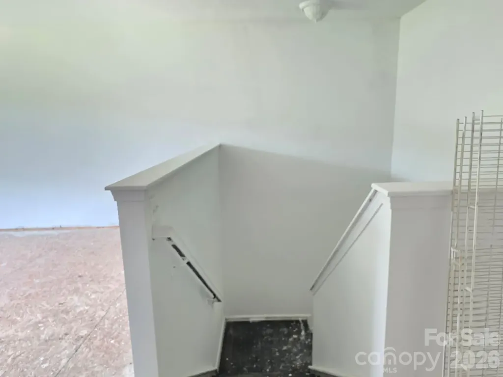 1821 Swan Drive Charlotte NC 28216