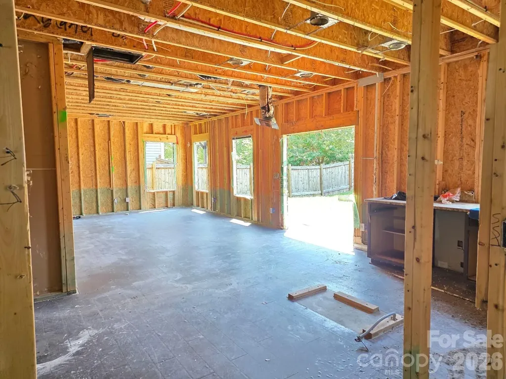 1821 Swan Drive Charlotte NC 28216