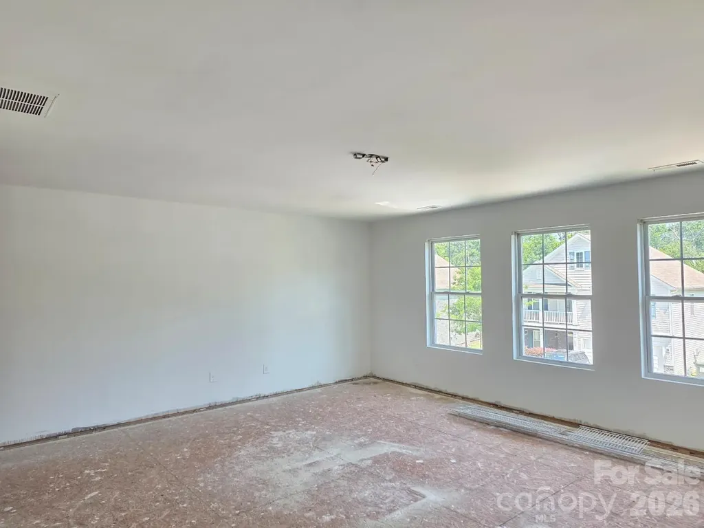 1821 Swan Drive Charlotte NC 28216