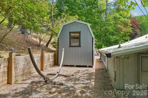 175 Village Lane Mars Hill NC 28754
