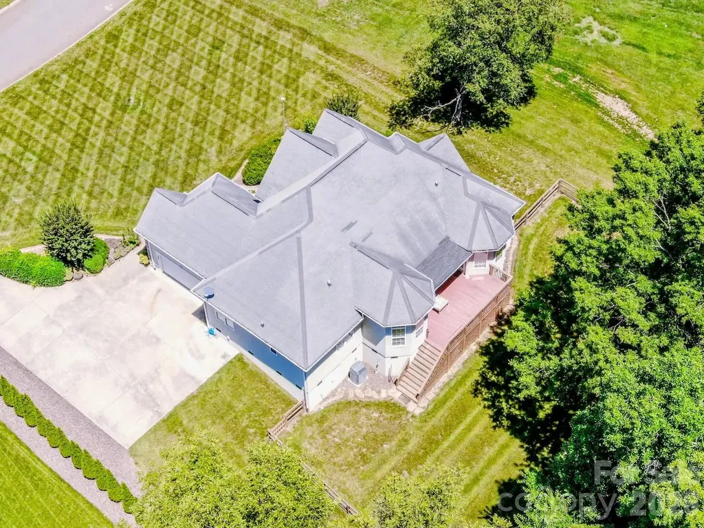 131 S Gibbs Road Mooresville NC 28117