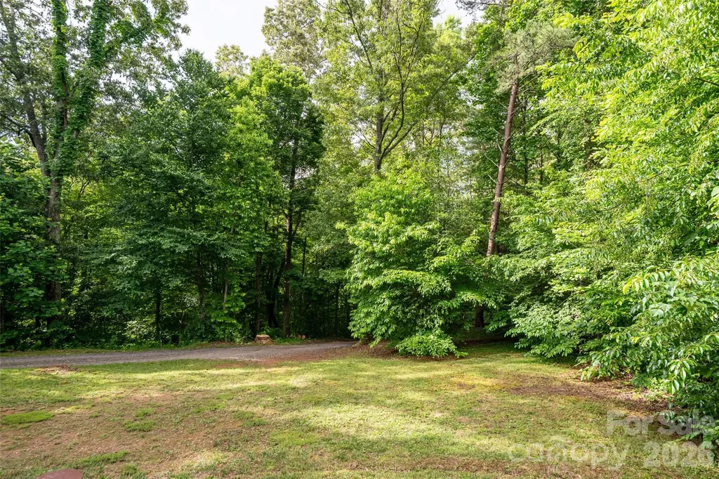 34 Wintercrest Drive Candler NC 28715