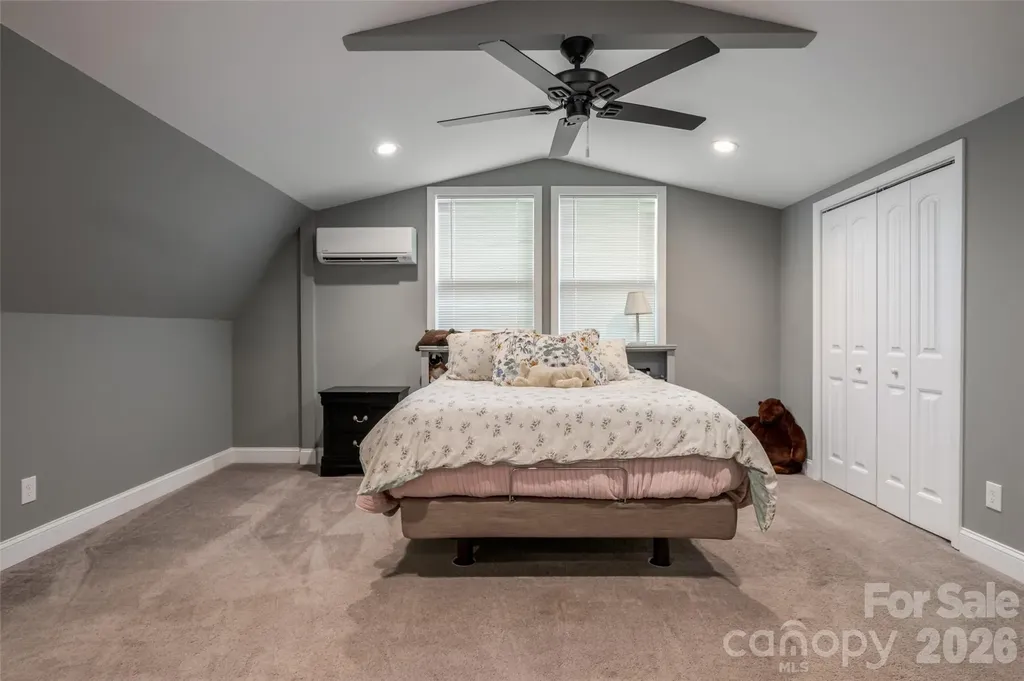 34 Wintercrest Drive Candler NC 28715