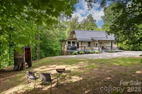 34 Wintercrest Drive Candler NC 28715