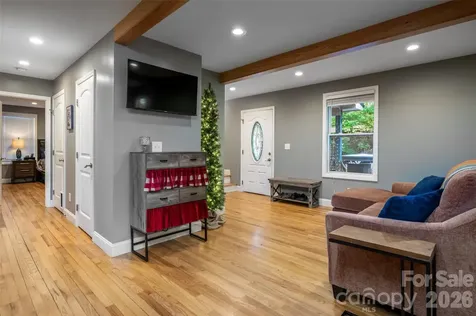 34 Wintercrest Drive Candler NC 28715