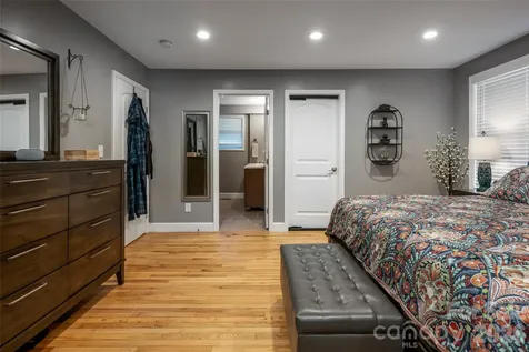 34 Wintercrest Drive Candler NC 28715